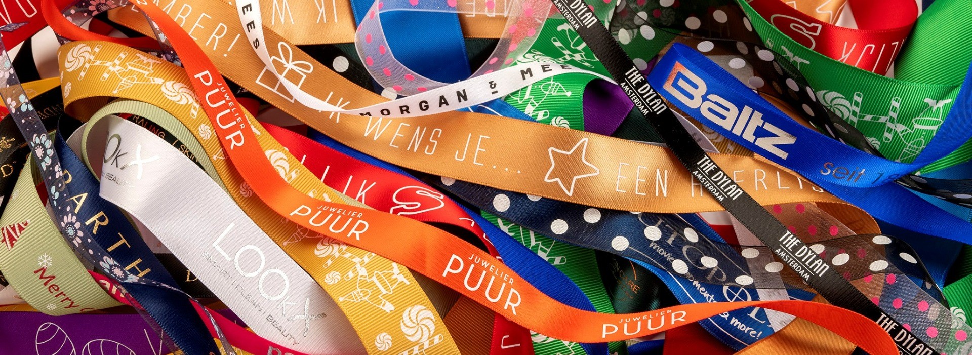 Luxuriöse Geschenkbänder, perfekt für Ihr Geschenk oder Ihre Werbeaktion, seidig weiche Qualität
